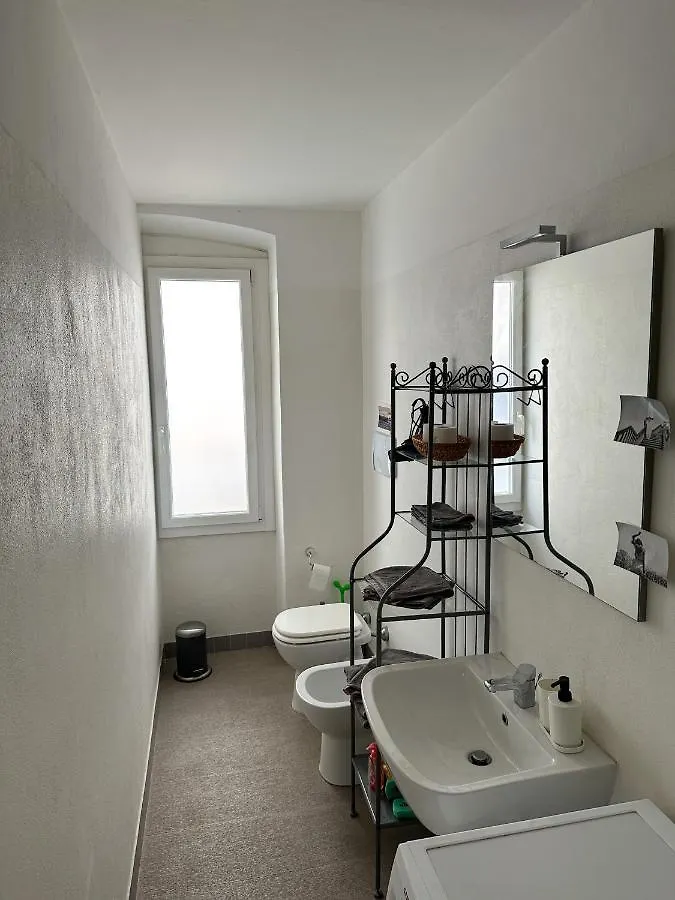 Apartment Urban Oasis Farini - Comodo Appartamento In Centro Milan Italy